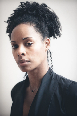 Photo of Nicole Sealey